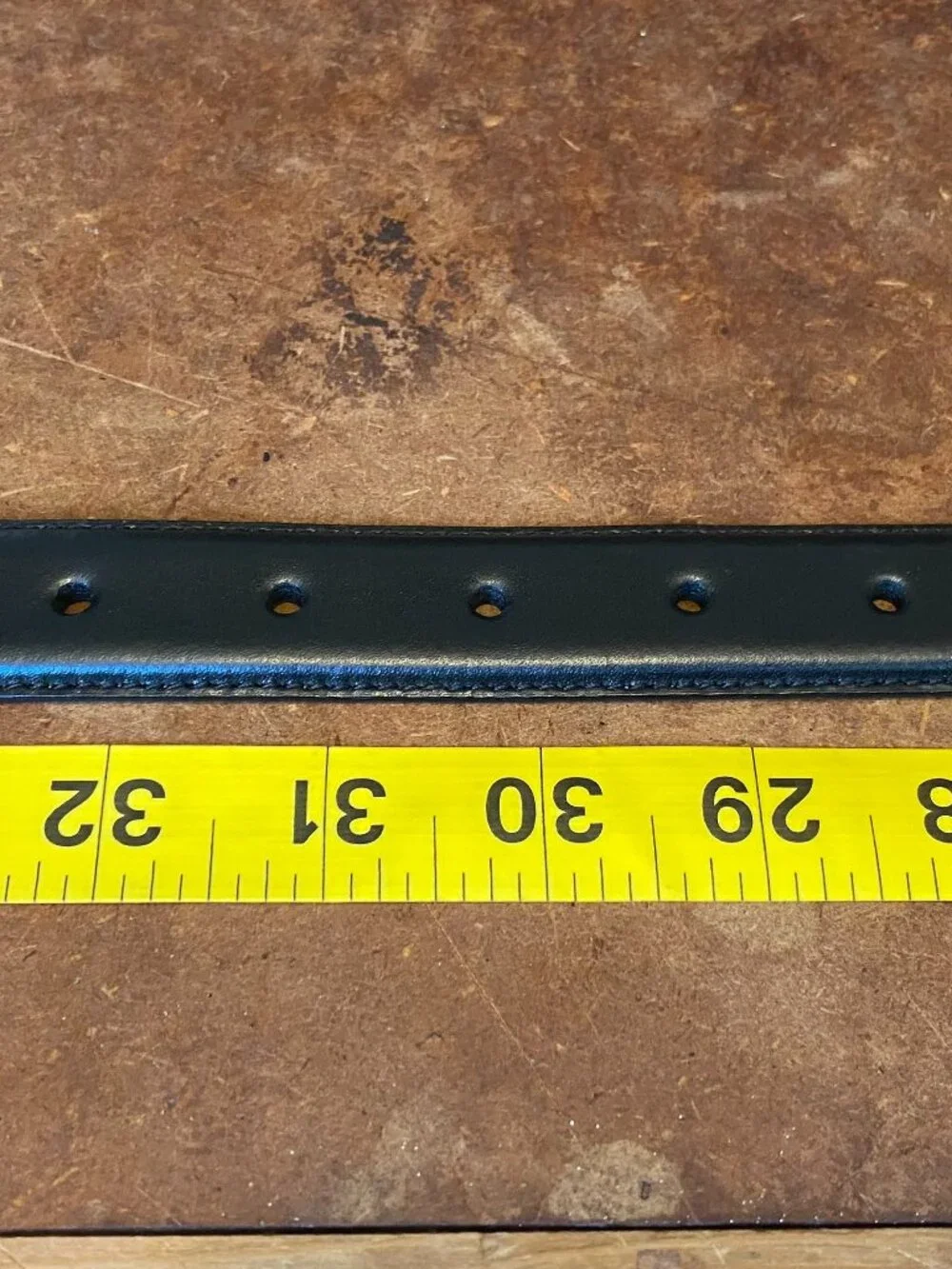 NWT Lauren Ralph Lauren black leather belt gold toned single prong buckle